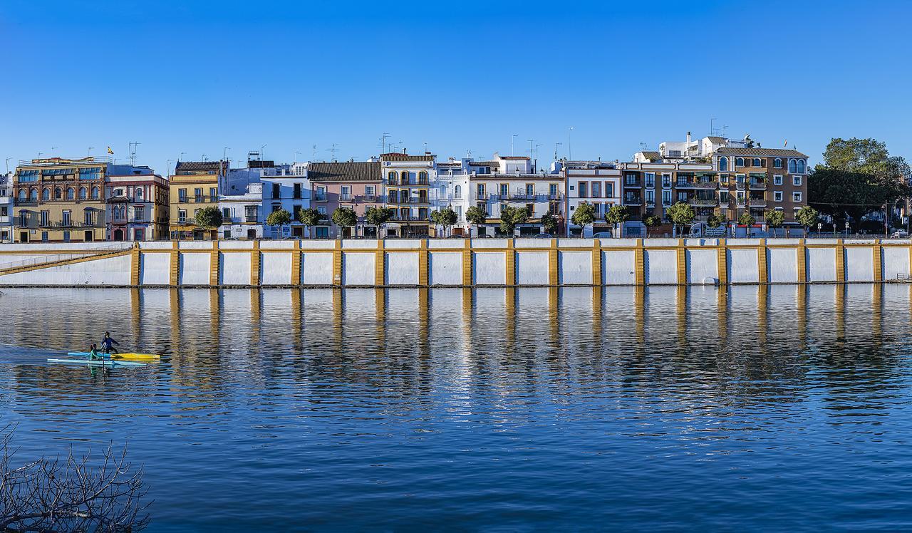 Betis 7 Luxury Boutique Apartments Sevilha Exterior foto